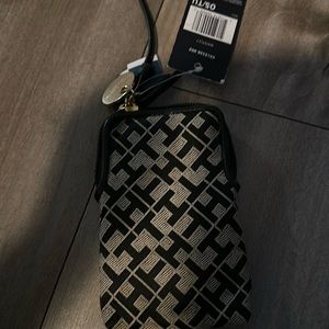 Tommy Hilfiger accessory